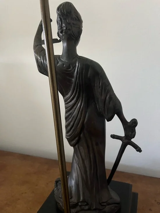 Vintage Bronze Lady Justice Figural Sculpture Table Lamp by Leviton - Picture 8 of 10